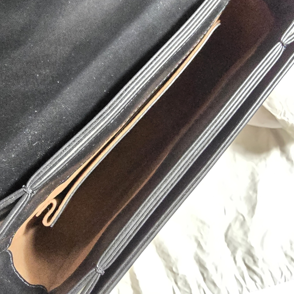 Stella McCartney Black and Gold Star Flap Snap Crossbody Bag - Picture 6 of 13